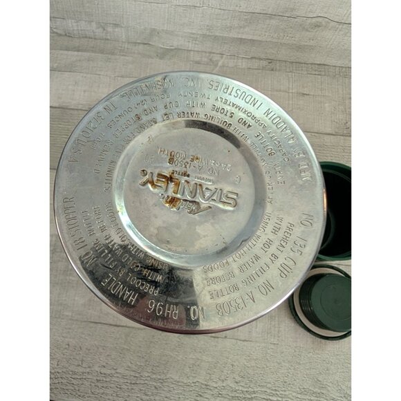 Vtg Aladdin Stanley Thermos Green Chrome Metal 1 Quart Handle Retro Camping Gear - Picture 9 of 9